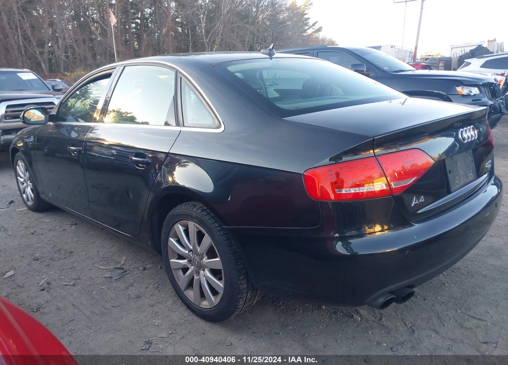2010 AUDI A4 VIN: WAUFFAFL5AN053715