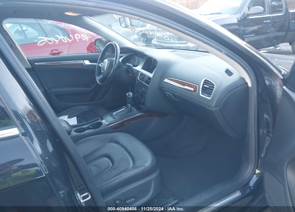 2010 AUDI A4 VIN: WAUFFAFL5AN053715