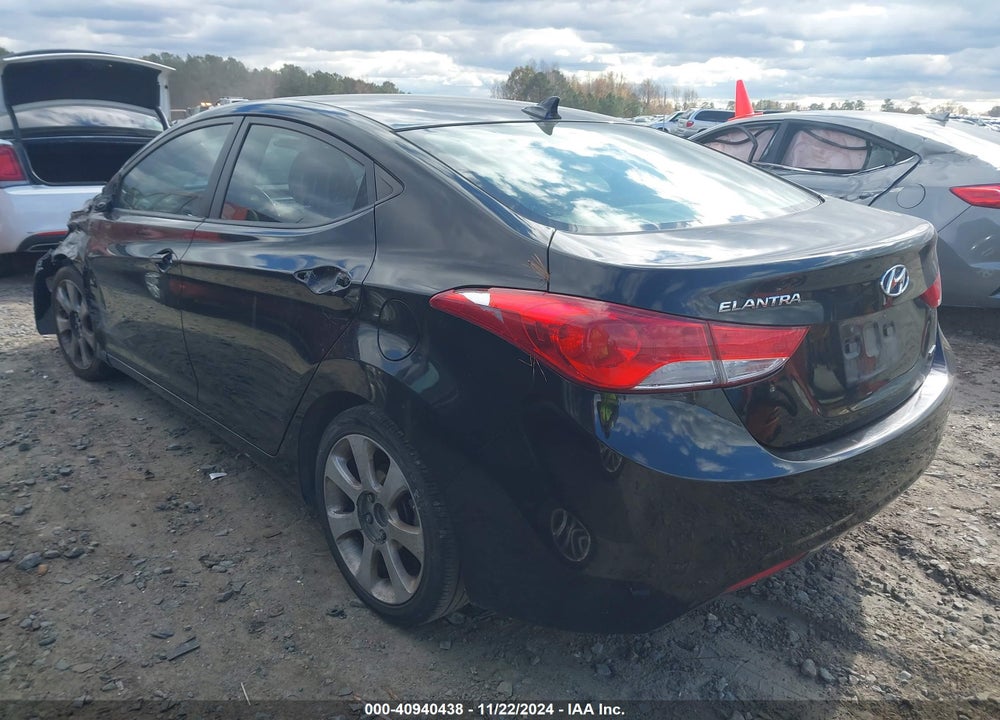 2011 HYUNDAI ELANTRA VIN: KMHDH4AE9BU146223