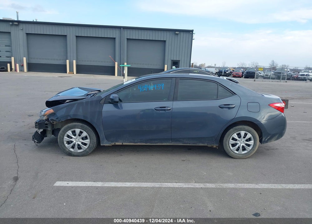 2018 TOYOTA COROLLA VIN: 5YFBURHE6JP823136