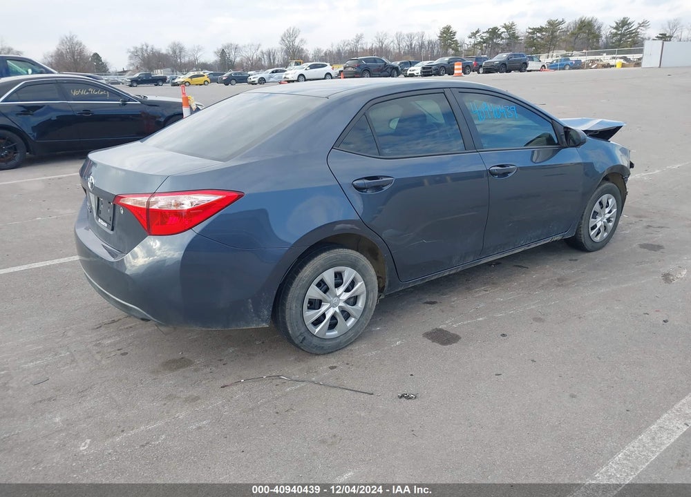 2018 TOYOTA COROLLA VIN: 5YFBURHE6JP823136