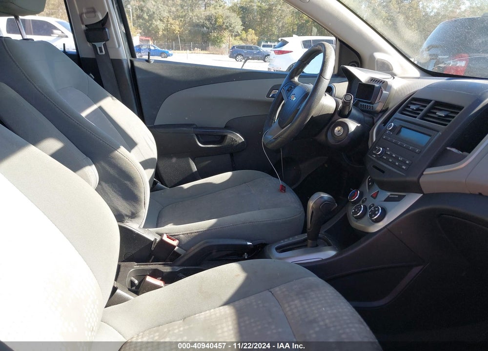 2014 CHEVROLET SONIC LS AUTO VIN: 1G1JA5SH4E4173854