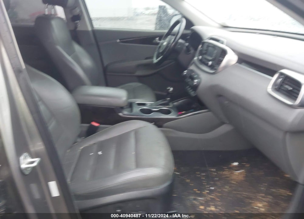 2016 KIA SORENTO 3.3L EX VIN: 5XYPH4A51GG079840
