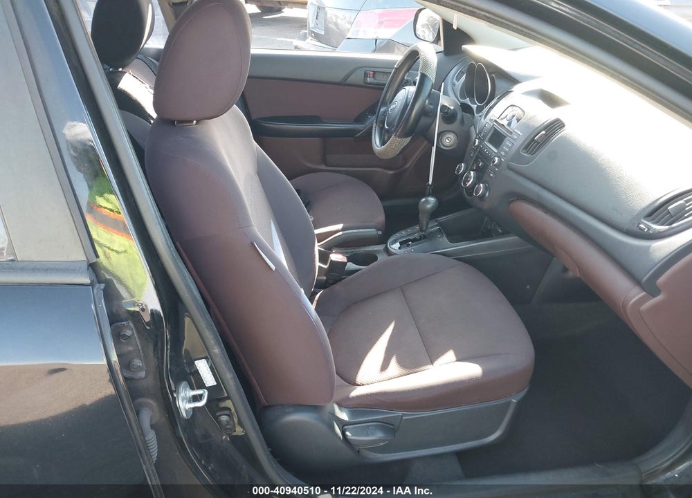 2010 KIA FORTE EX VIN: KNAFU4A29A5200334