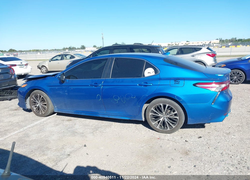 2019 TOYOTA CAMRY SE VIN: 4T1B11HK5KU162845