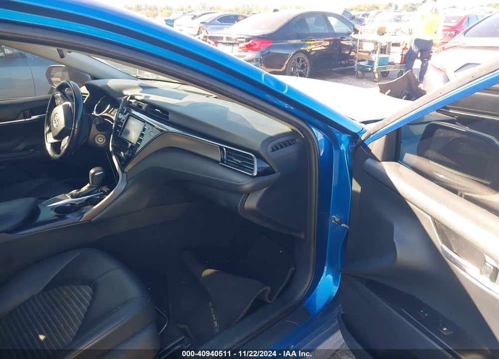 2019 TOYOTA CAMRY SE VIN: 4T1B11HK5KU162845