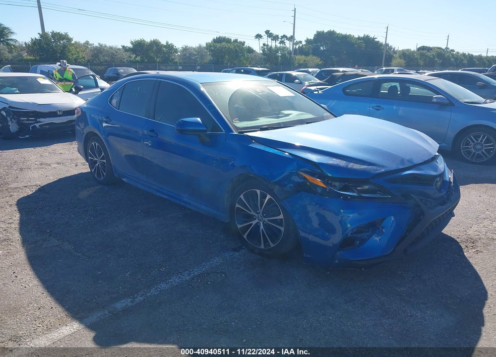 2019 TOYOTA CAMRY SE VIN: 4T1B11HK5KU162845