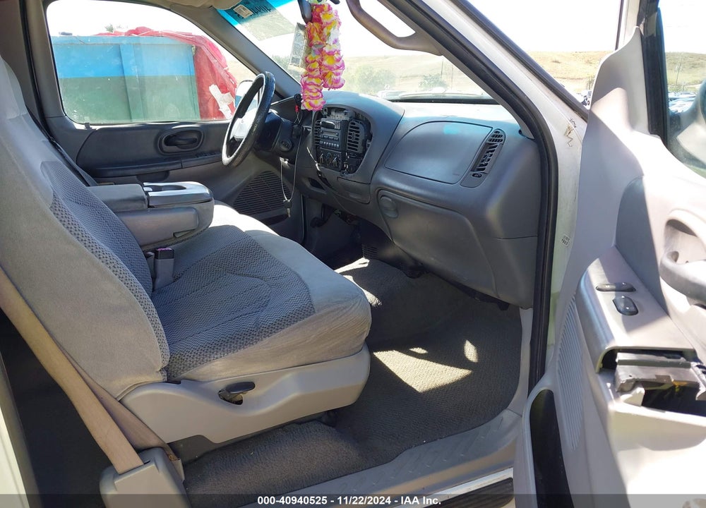 1999 FORD F-150 LARIAT/XL/XLT VIN: 2FTRX07W7XCA84396