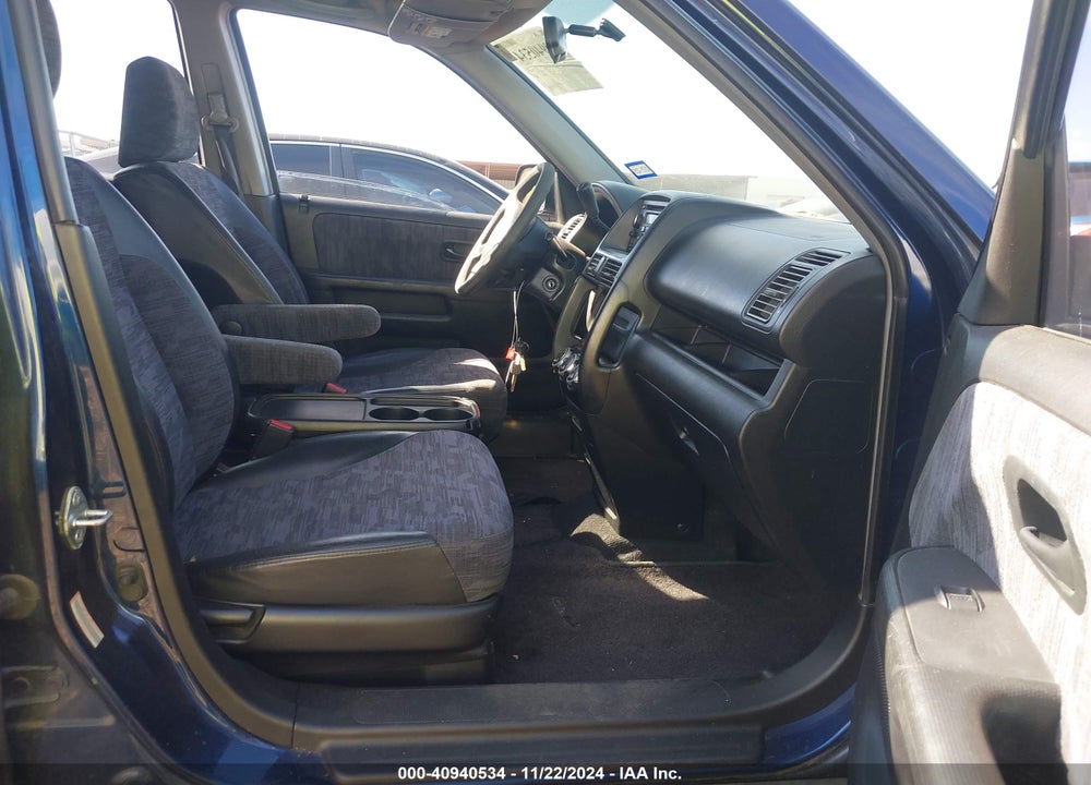 2003 HONDA CR-V LX VIN: JHLRD68483C003210