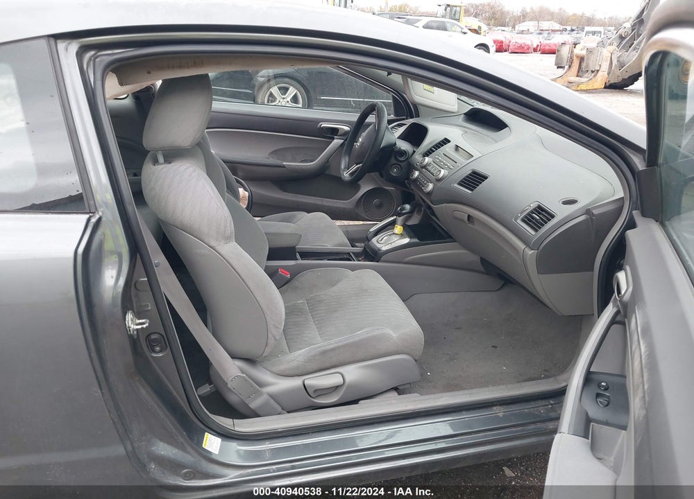 2009 HONDA CIVIC LX VIN: 2HGFG12619H513877