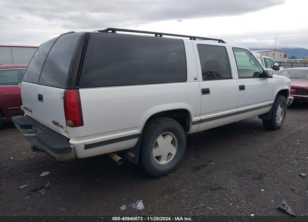 1997 GMC SUBURBAN 1500 SL VIN: 3GKFK16R1VG509456