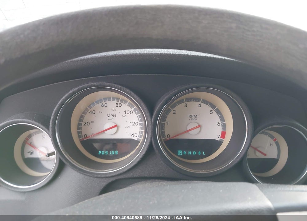 2010 DODGE CHARGER VIN: 2B3CA3CV4AH226804