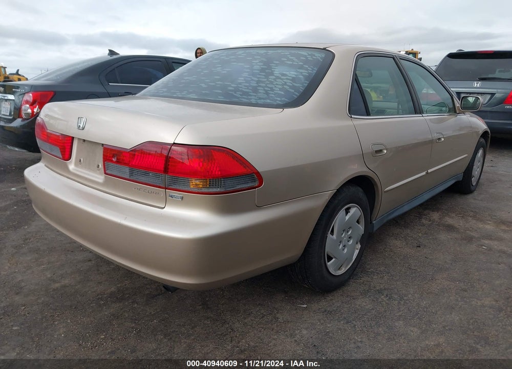 2001 HONDA ACCORD 3.0 LX VIN: 1HGCG164X1A027244