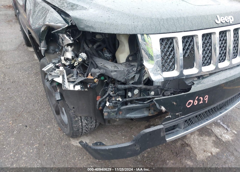 2011 JEEP GRAND CHEROKEE OVERLAND VIN: 1J4RR6GT0BC722791