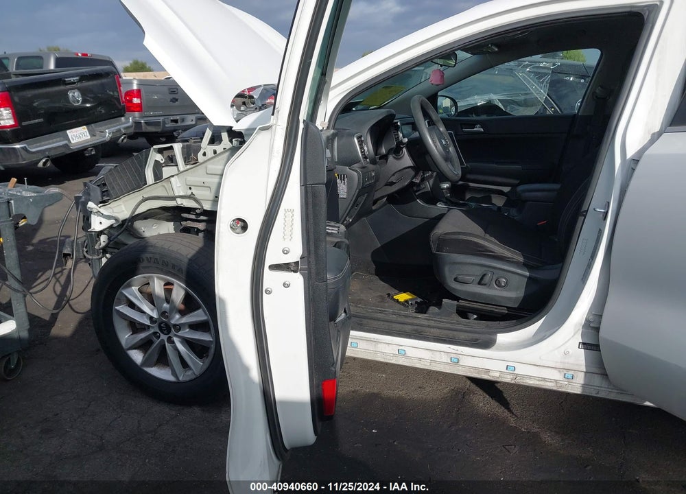 2017 KIA SPORTAGE LX VIN: KNDPM3AC5H7052692