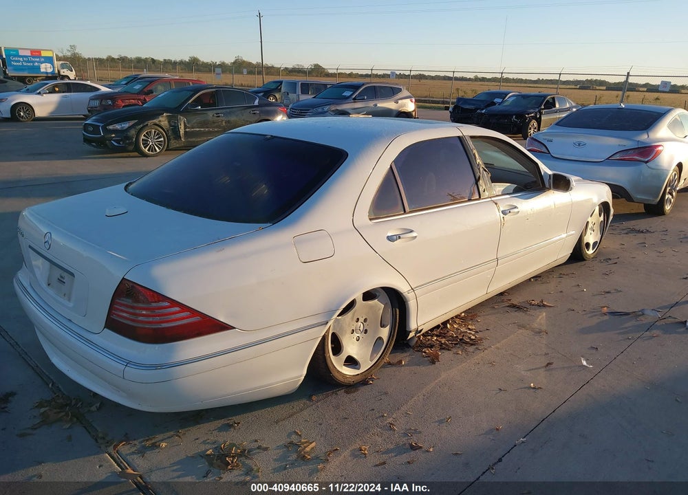 2005 MERCEDES-BENZ S 500 VIN: WDBNG75J95A437149
