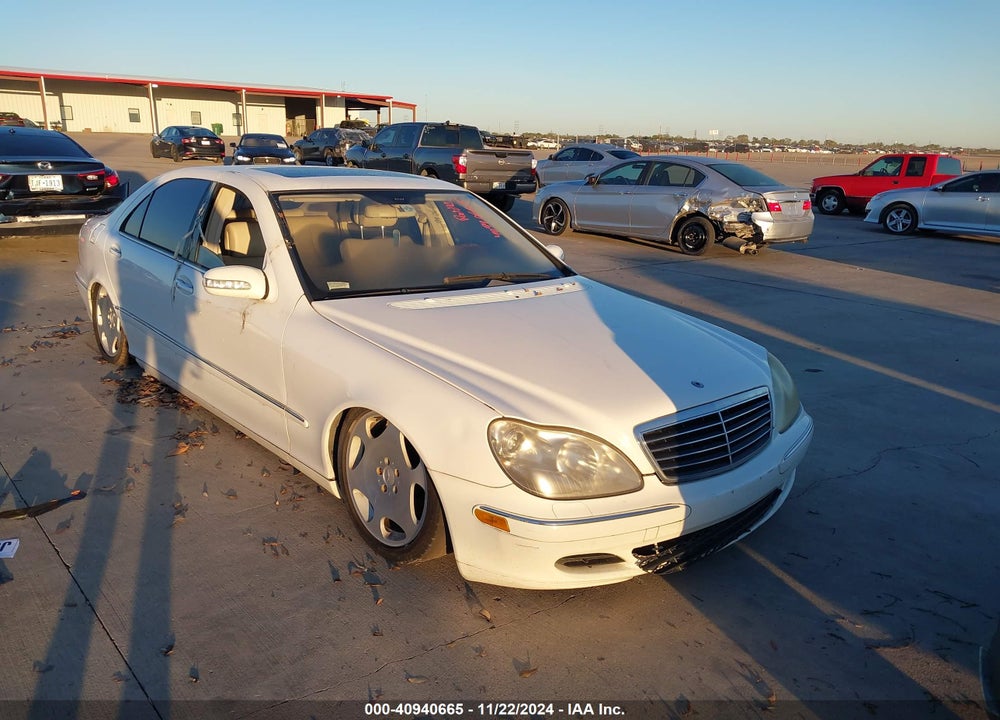 2005 MERCEDES-BENZ S 500 VIN: WDBNG75J95A437149