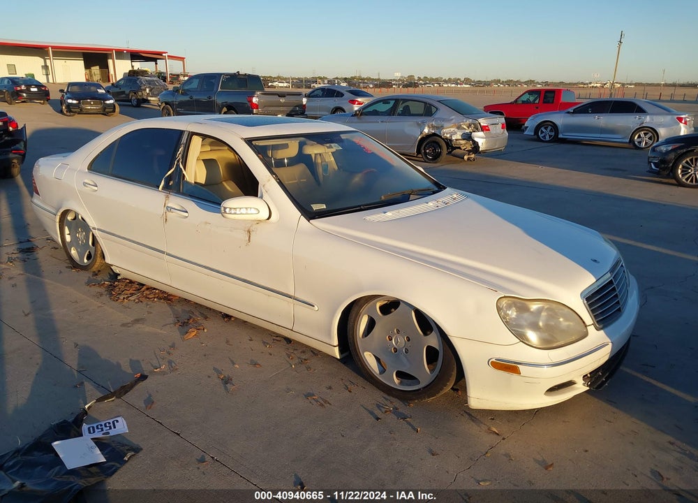 2005 MERCEDES-BENZ S 500 VIN: WDBNG75J95A437149