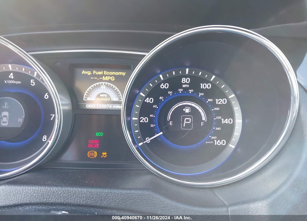 2014 HYUNDAI SONATA SE VIN: 5NPEC4AC7EH823497