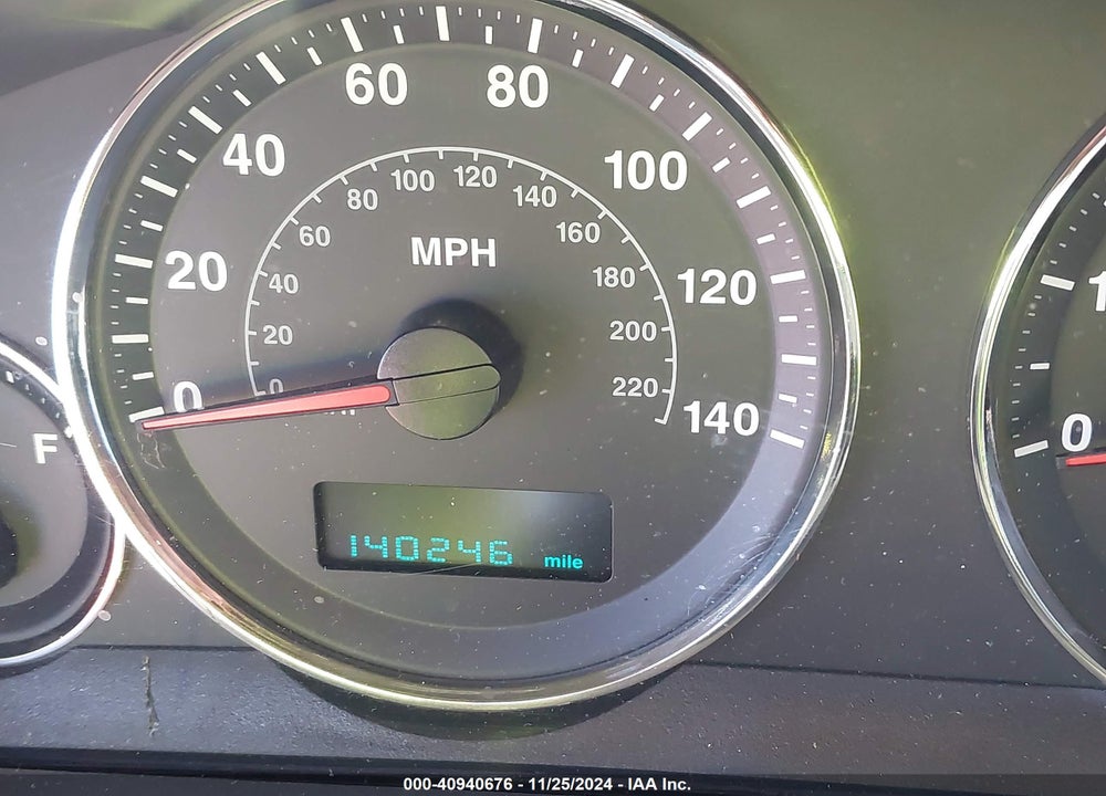 2007 JEEP GRAND CHEROKEE LAREDO VIN: 1J8GR48K97C512312