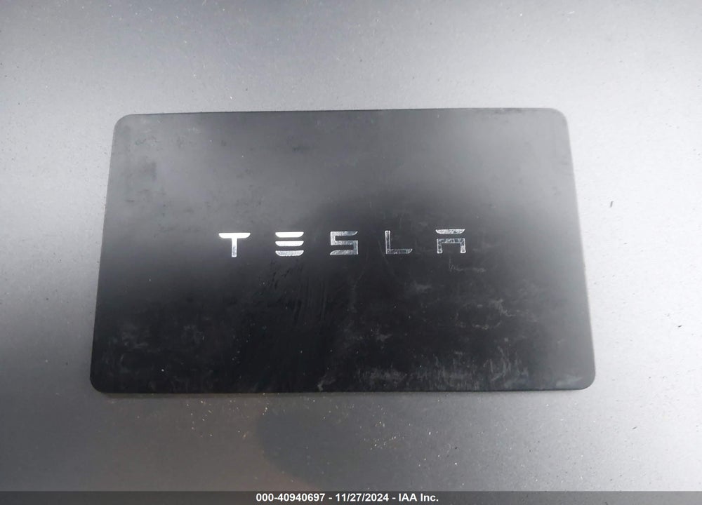 2022 TESLA MODEL Y LONG RANGE DUAL MOTOR ALL-WHEEL DRIVE VIN: 7SAYGAEE5NF553411
