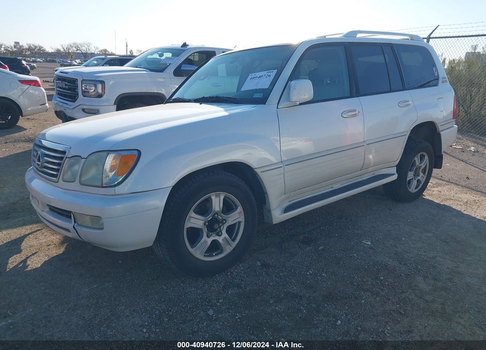 2006 LEXUS LX 470 VIN: JTJHT00W064011853