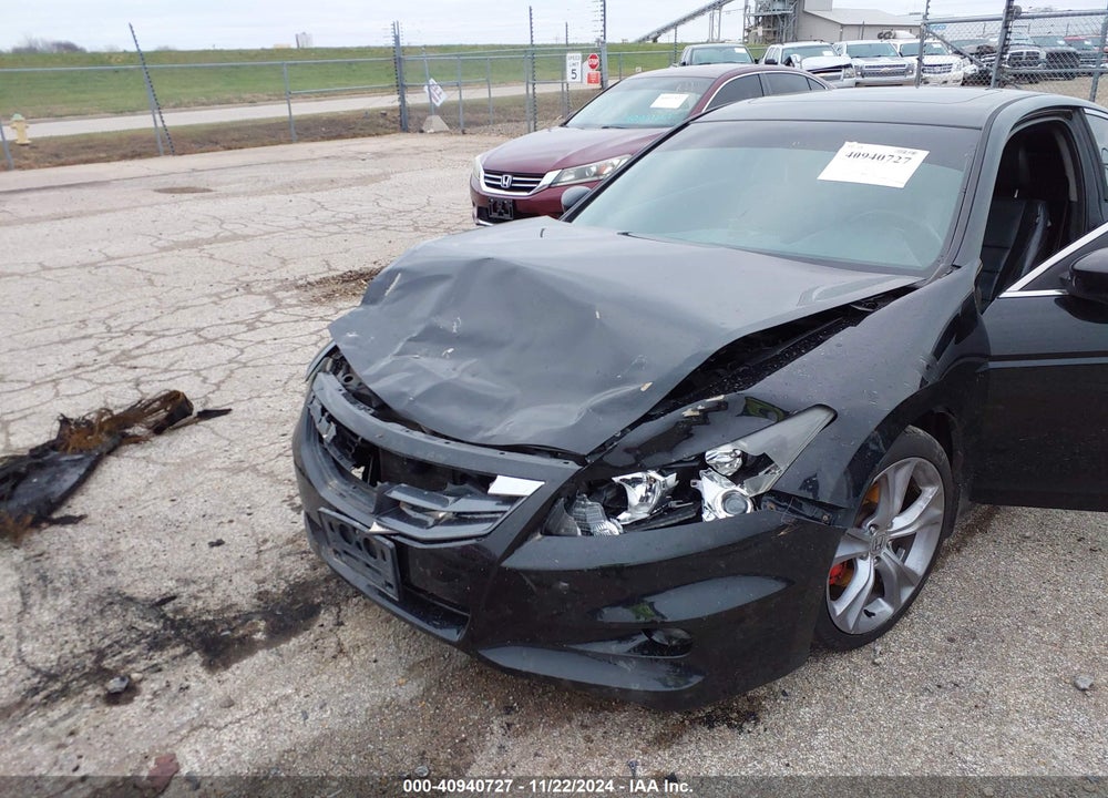 2012 HONDA ACCORD VIN: 1HGCS2B82CA003391