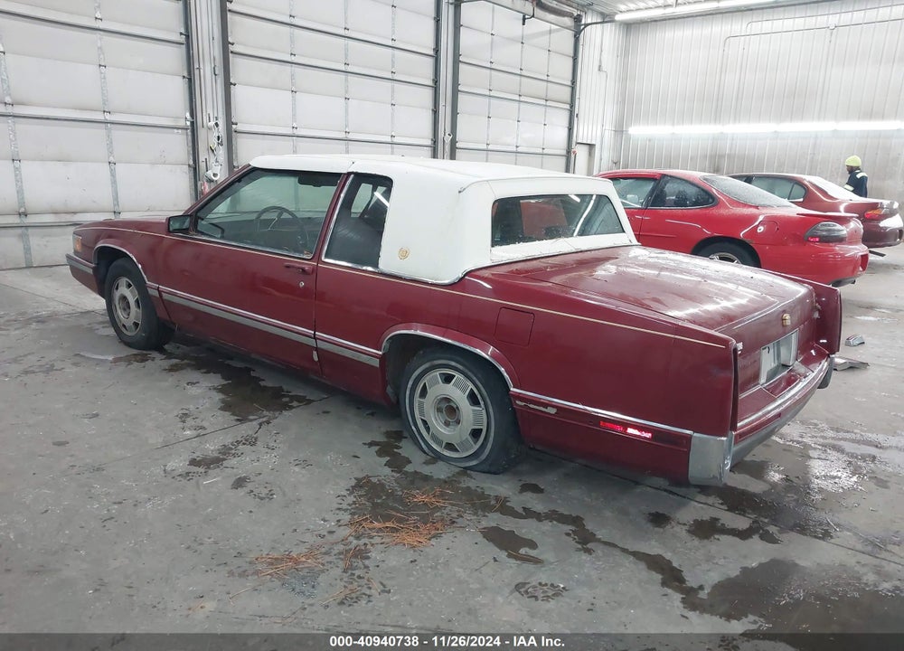 1992 CADILLAC DEVILLE VIN: 1G6CD13B8N4305236