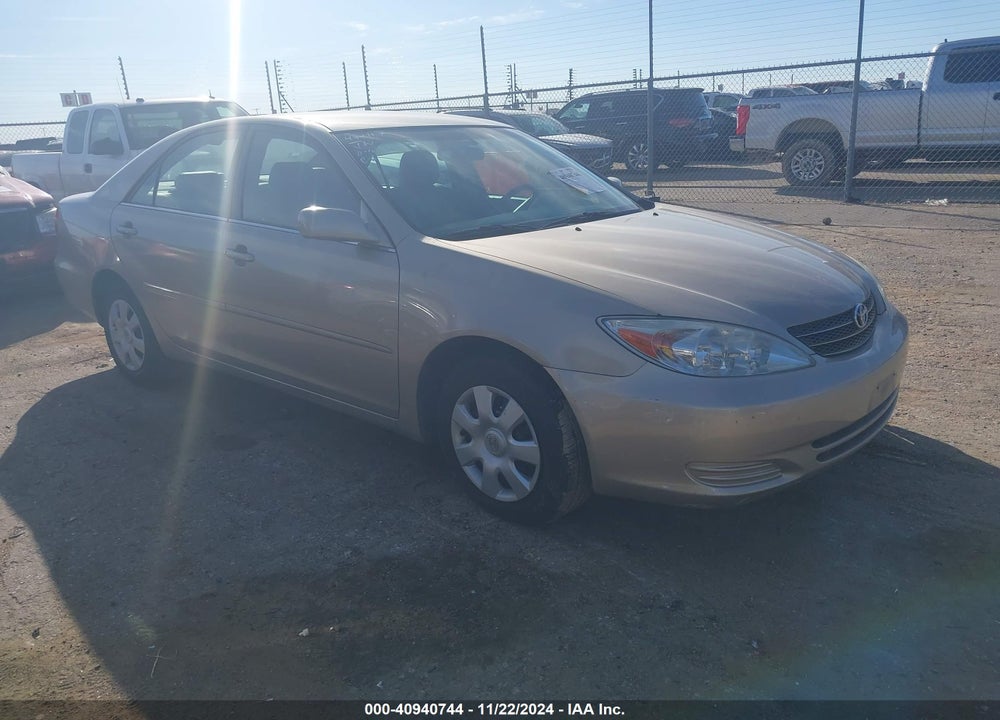 2003 TOYOTA CAMRY LE VIN: 4T1BE32K33U119065