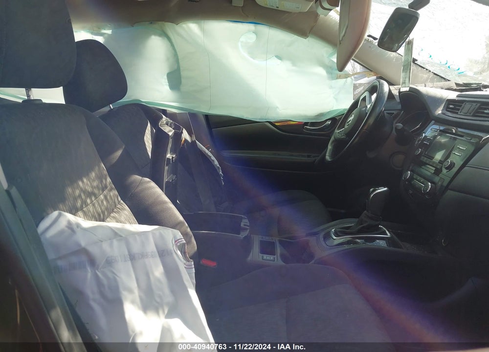 2017 NISSAN ROGUE SV VIN: JN8AT2MT5HW406090