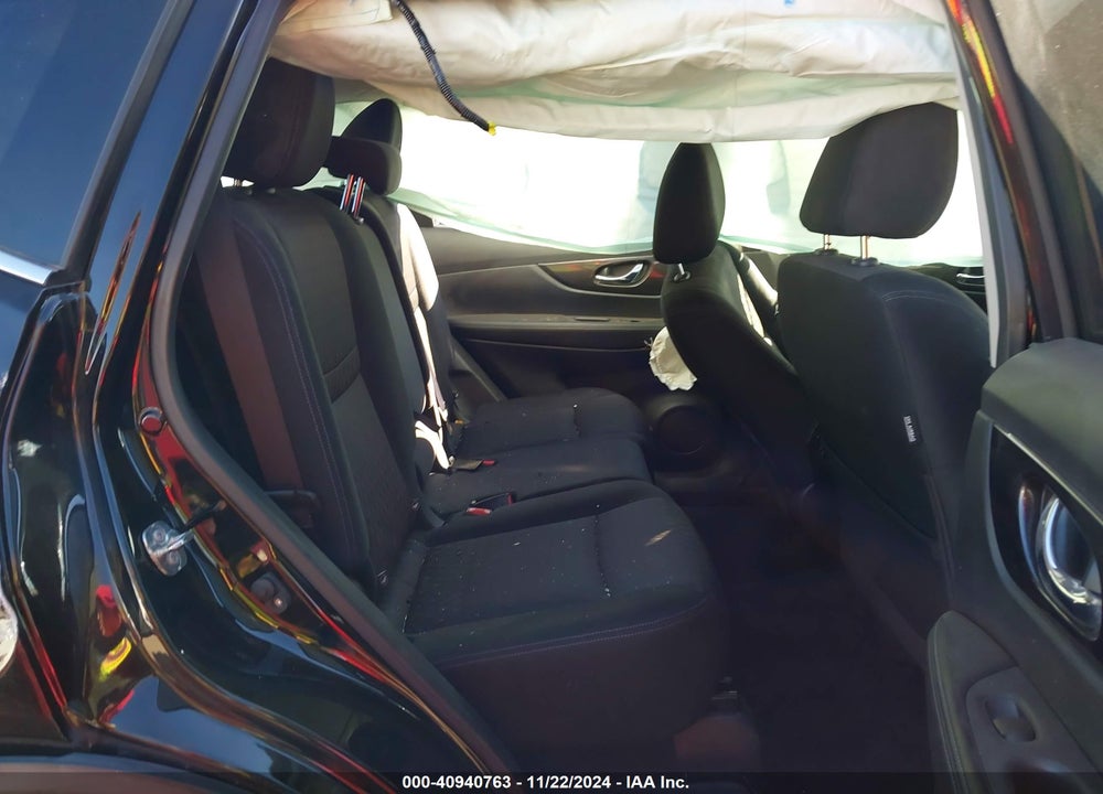 2017 NISSAN ROGUE SV VIN: JN8AT2MT5HW406090
