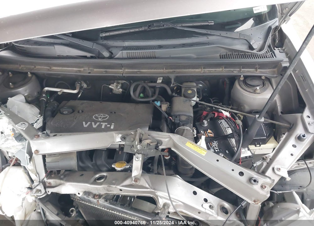 2005 SCION XB VIN: JTLKT324650182719