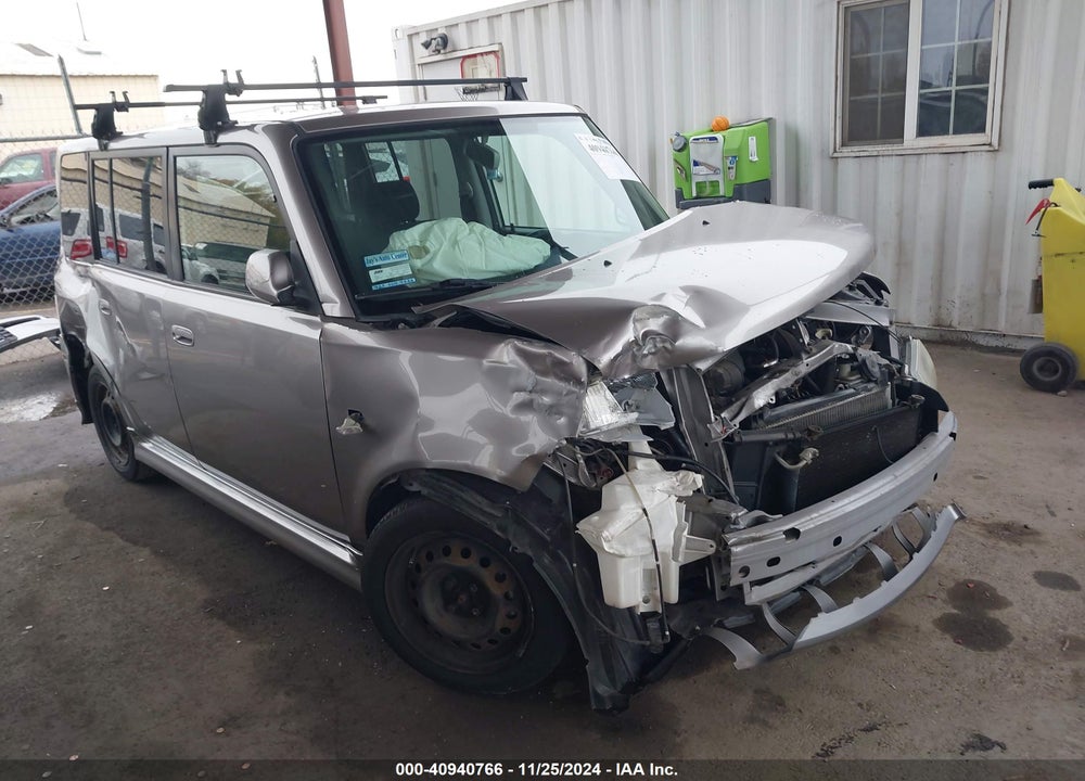 2005 SCION XB VIN: JTLKT324650182719