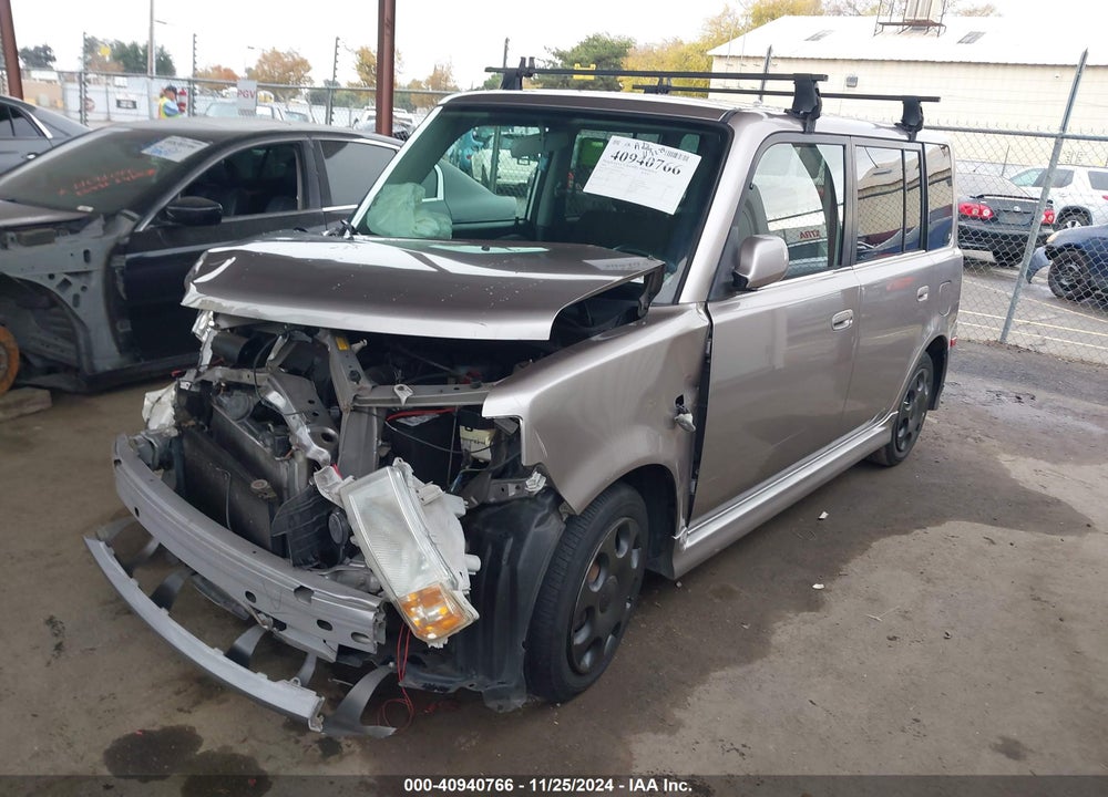 2005 SCION XB VIN: JTLKT324650182719