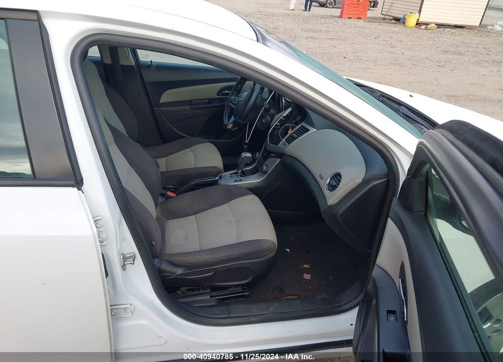 2014 CHEVROLET CRUZE LS AUTO VIN: 1G1PA5SH6E7261927