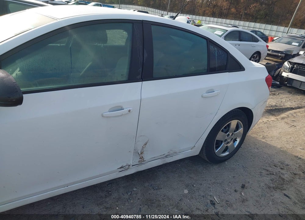 2014 CHEVROLET CRUZE LS AUTO VIN: 1G1PA5SH6E7261927