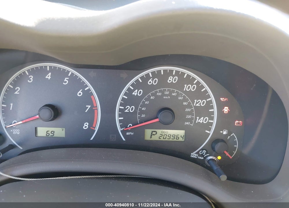 2010 TOYOTA COROLLA LE VIN: 2T1BU4EE5AC370845