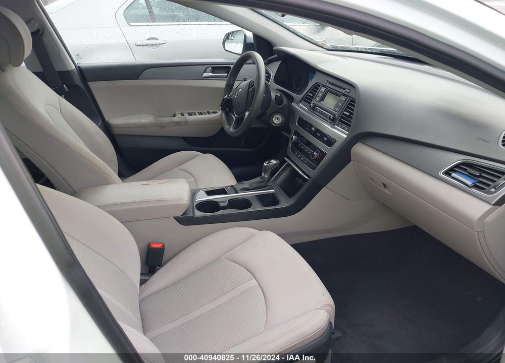 2017 HYUNDAI SONATA VIN: 5NPE24AF5HH532725