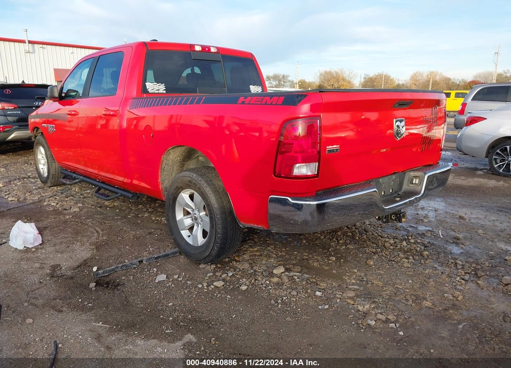 2019 RAM 1500 CLASSIC SLT 4X2 6'4 BOX VIN: 1C6RR6TT1KS657765