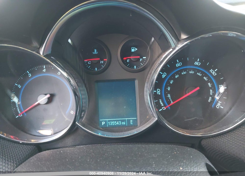 2014 CHEVROLET CRUZE 1LT AUTO VIN: 1G1PC5SB7E7102579