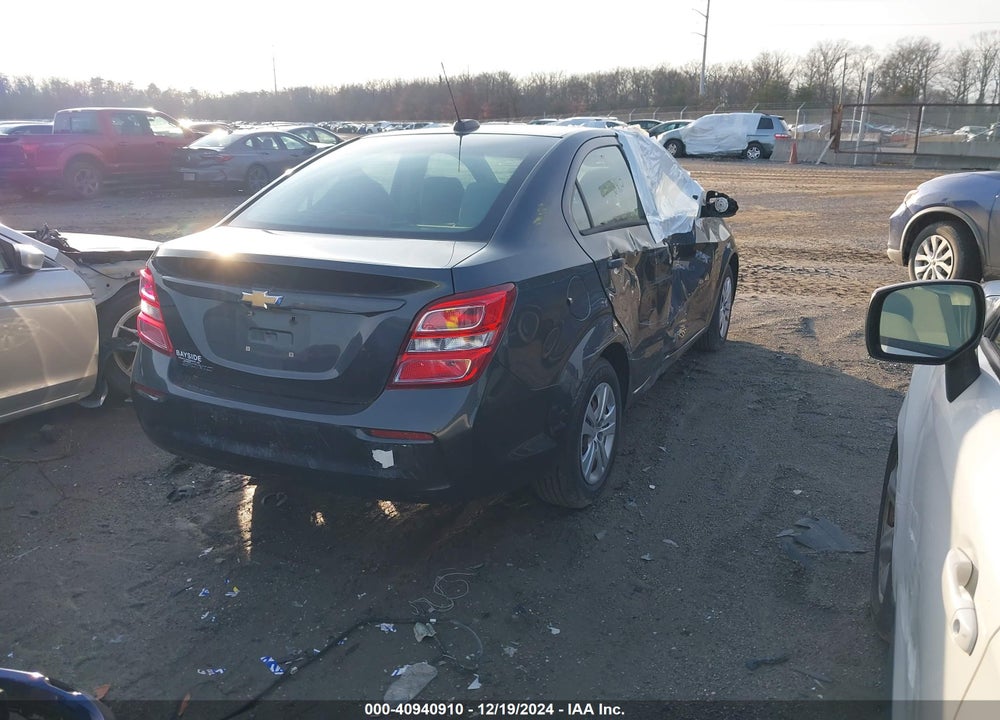 2017 CHEVROLET SONIC VIN: 1G1JB5SG6H4136409