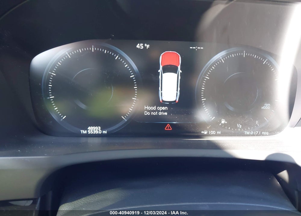 2018 VOLVO XC90 T6 MOMENTUM VIN: YV4A22PKXJ1196264