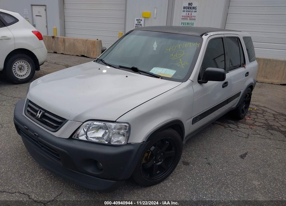 2000 HONDA CR-V LX VIN: JHLRD2846YC012682