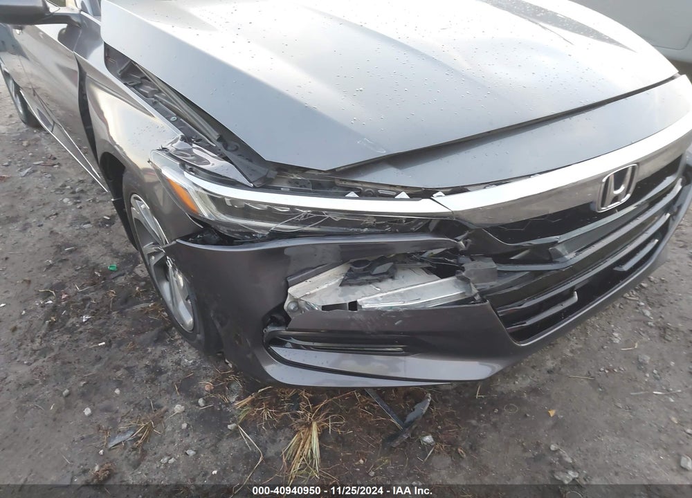 2018 HONDA ACCORD VIN: 1HGCV1F55JA040496