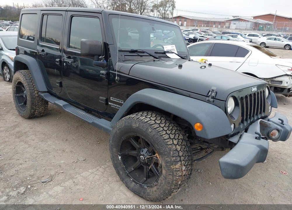 2014 JEEP WRANGLER UNLIMITED SPORT VIN: 1C4HJWDG2EL176922