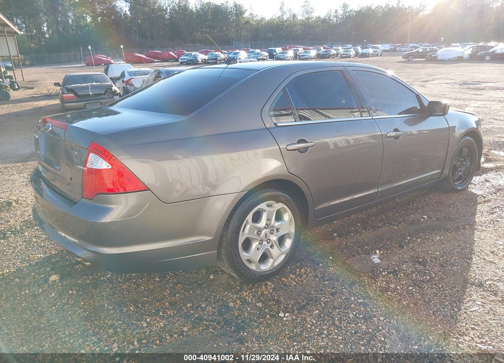 2011 FORD FUSION SE VIN: 3FAHP0HA1BR161686