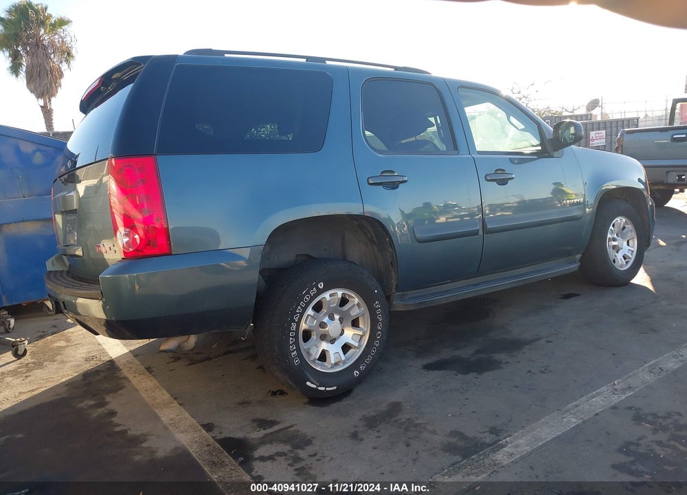 2008 GMC YUKON SLE VIN: 1GKFC13J58R176758