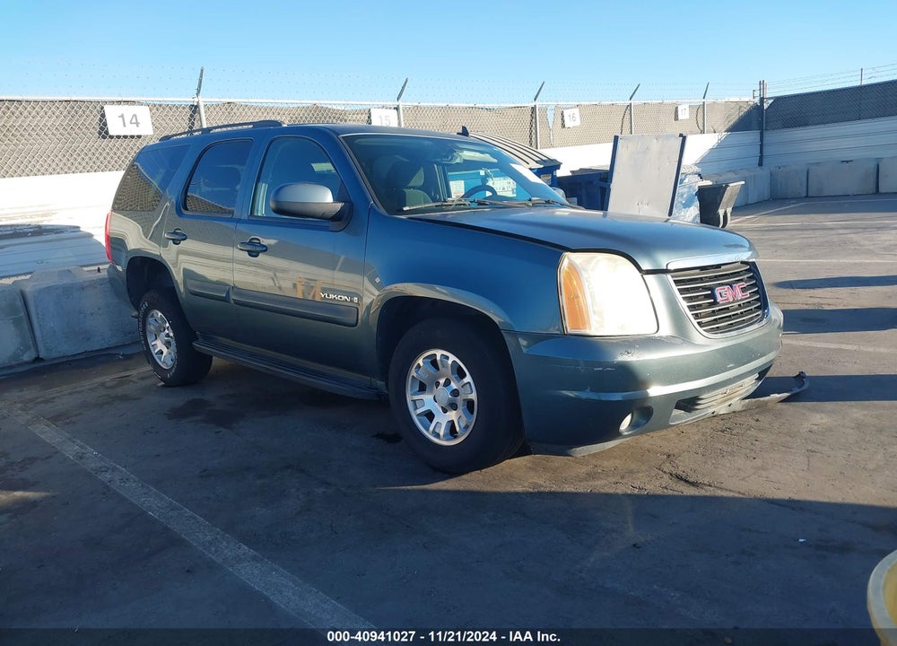 2008 GMC YUKON SLE VIN: 1GKFC13J58R176758