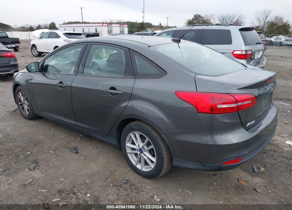 2017 FORD FOCUS SE VIN: 1FADP3F24HL341117