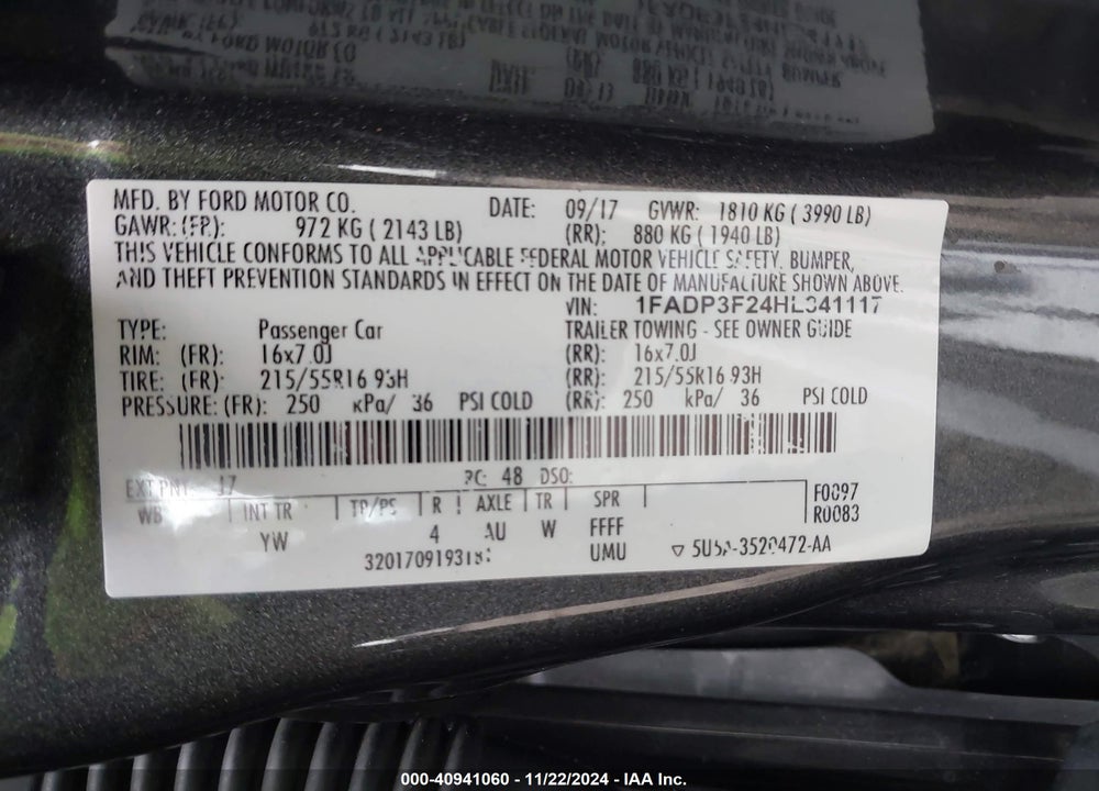 2017 FORD FOCUS SE VIN: 1FADP3F24HL341117